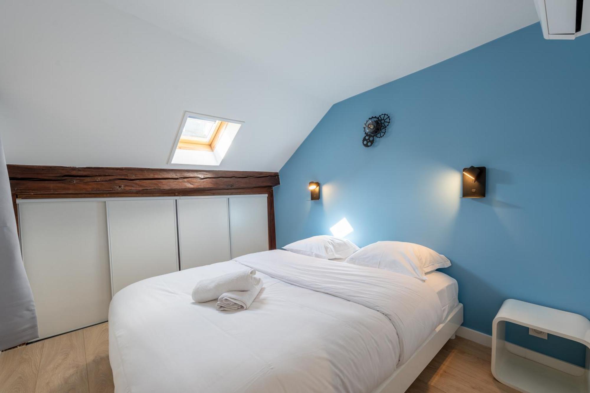 Sous Les Toits D'annecy, Un Irresistible Pour 1 A 6 Personnes En Plein Coeur De Appartement Annecy